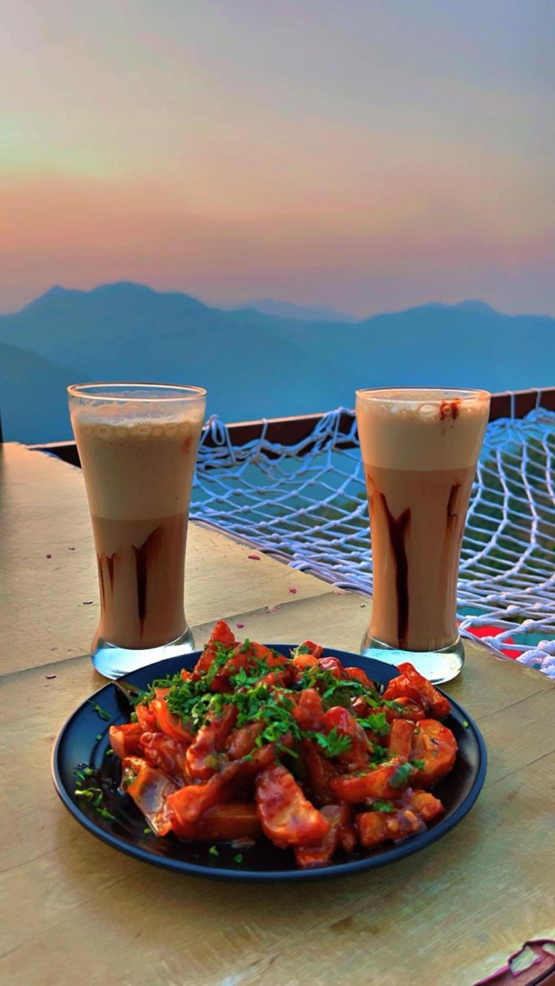 Nivriti Stays Kanatal Luaran gambar